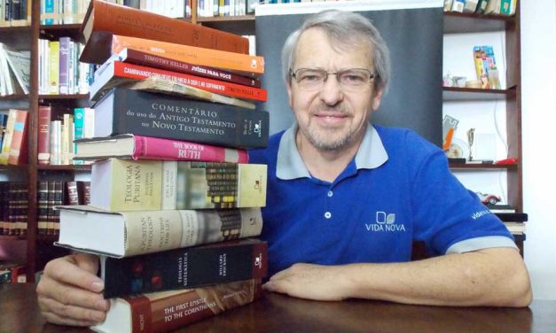 VALDEMAR KROKER: O Editor Eclético